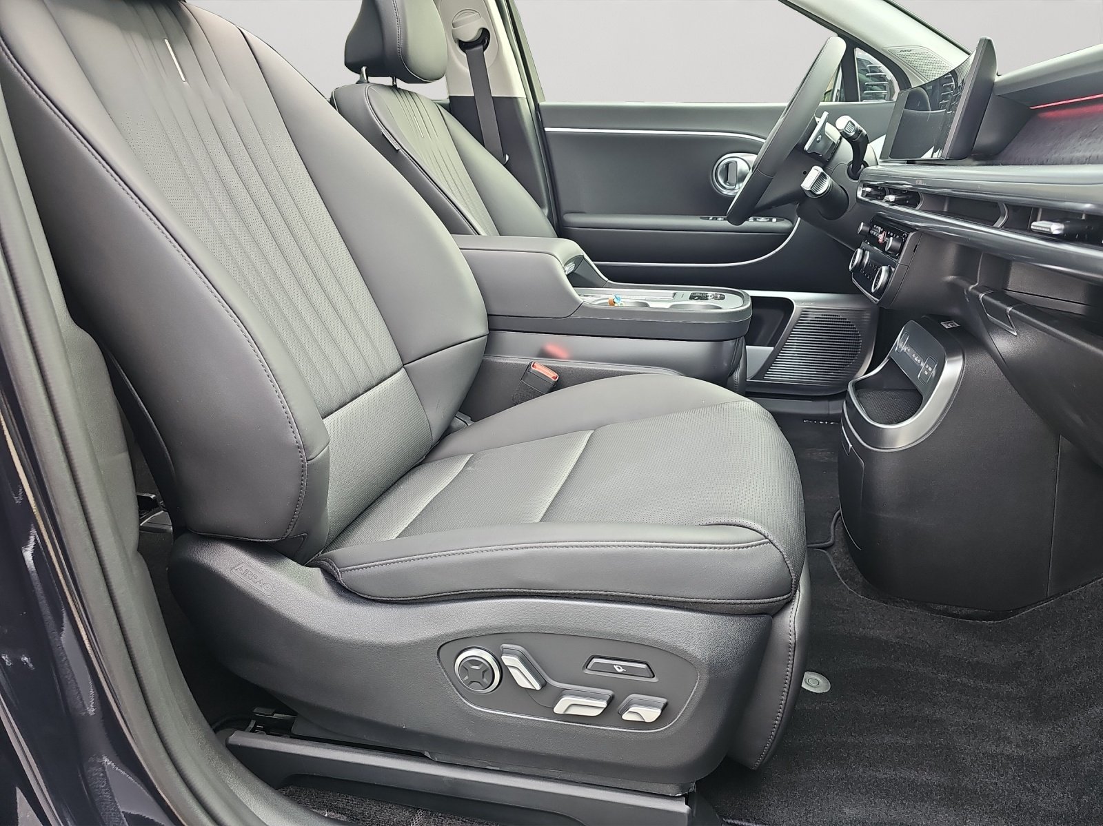 Bild 5 von Hyundai IONIQ 9  110 kWh Allrad