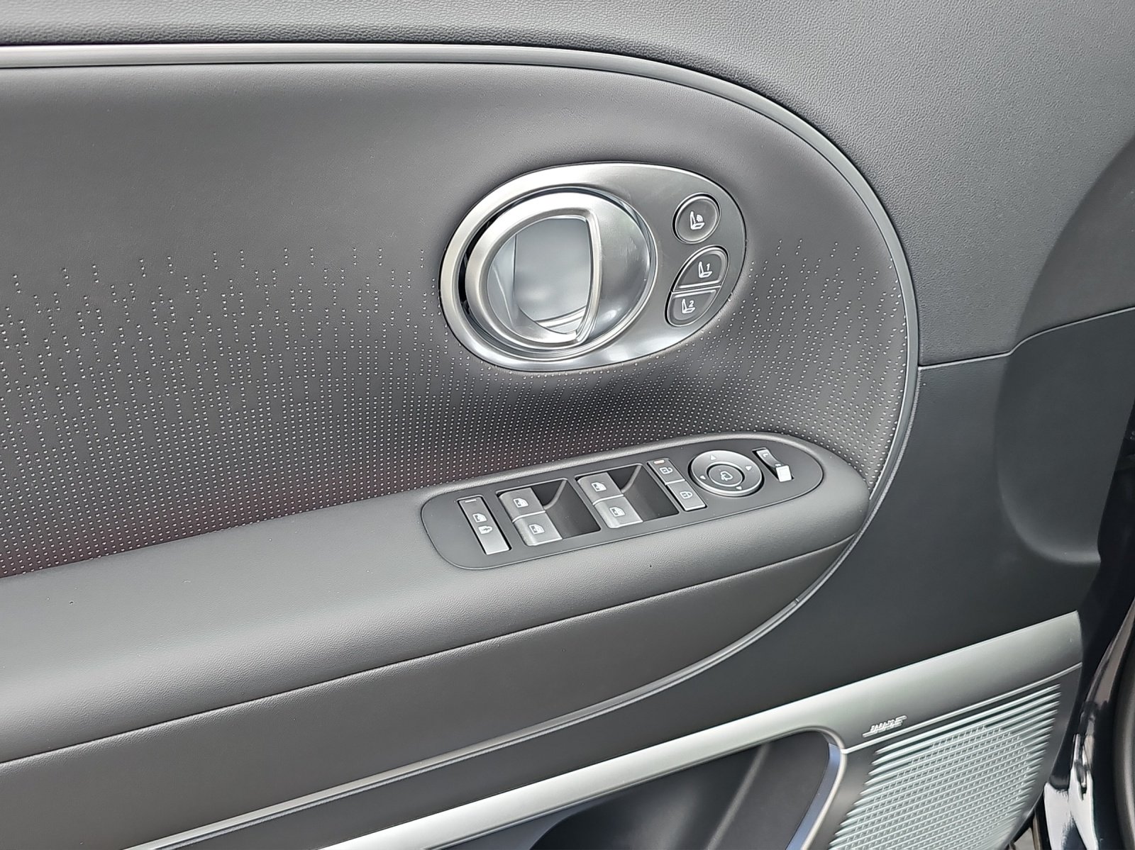 Bild 11 von Hyundai IONIQ 9  110 kWh Allrad