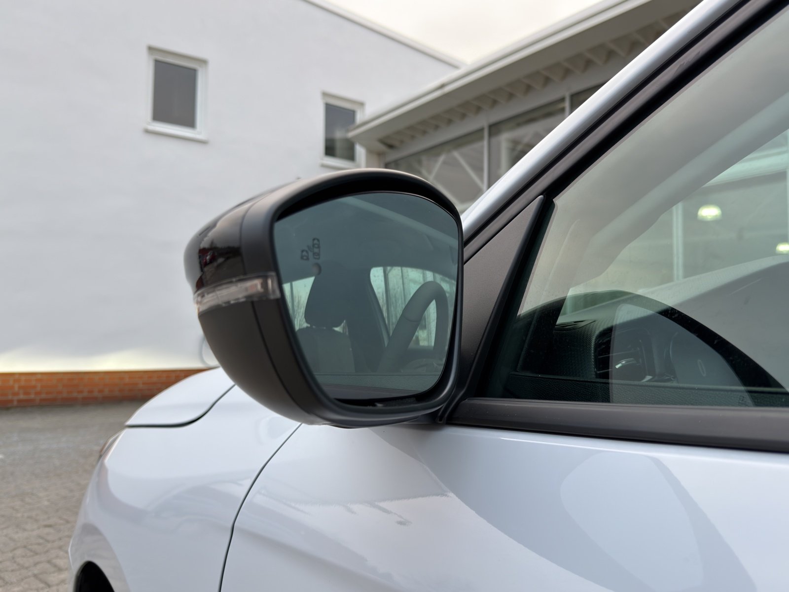 Bild 15 von Opel Corsa Edition 1.2 DIT