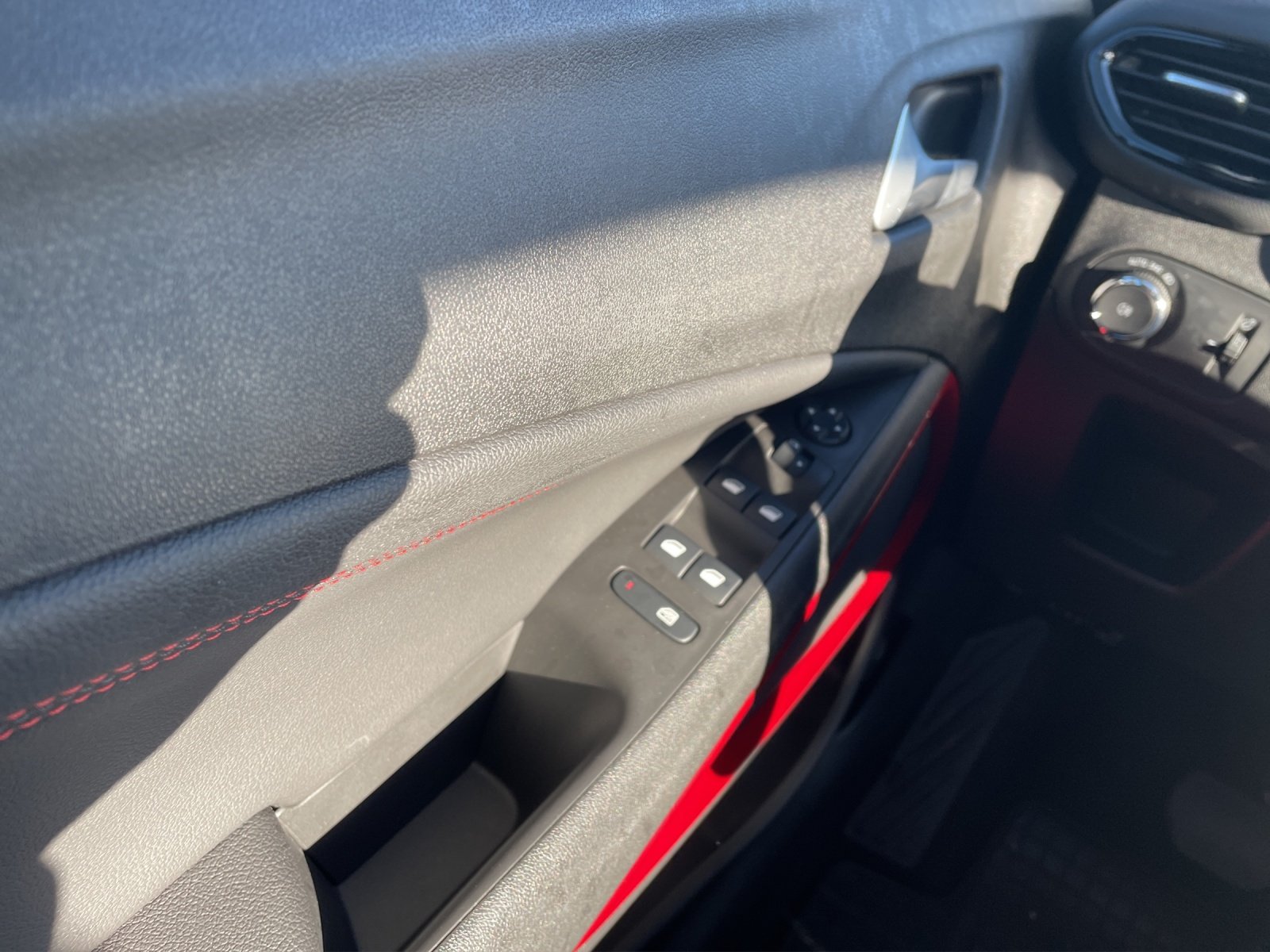 Bild 11 von Opel Crossland 1.2 Turbo