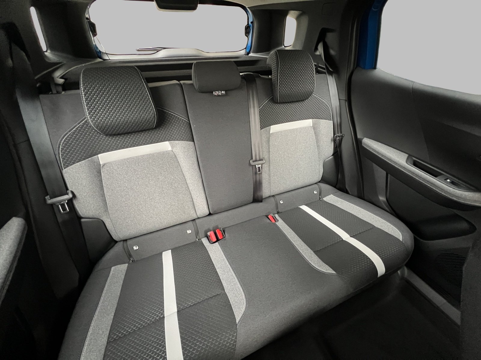 Bild 6 von Opel Frontera GS Hybrid 81kW (110PS)