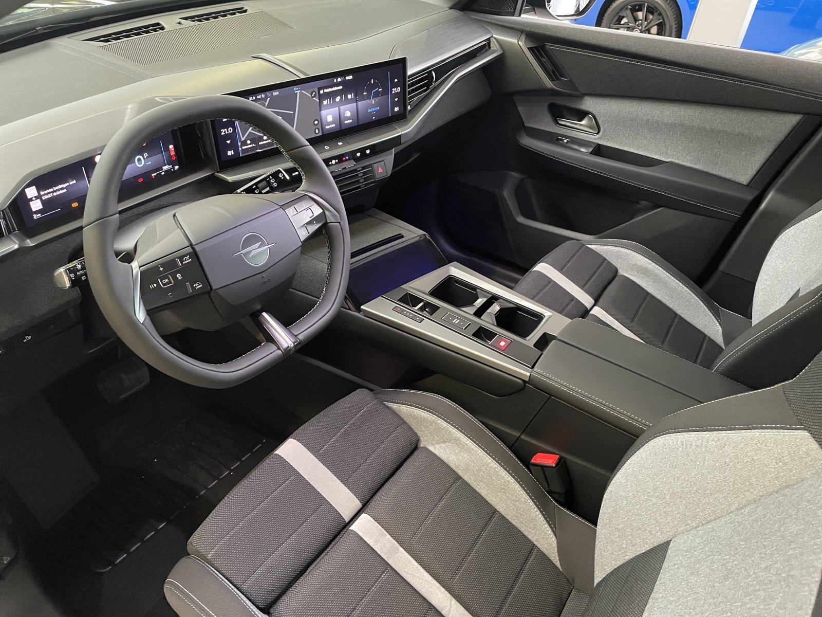 Bild 12 von Opel Grandland   1.2 Turbo Mild-Hybrid