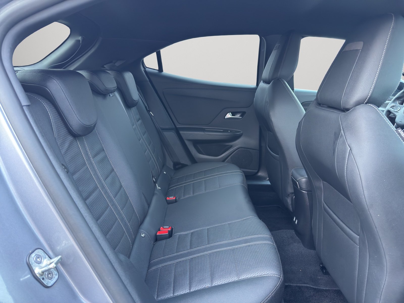 Bild 6 von Opel Mokka Ultimate 1.2 Turbo 131PS Autom. 8-Gang