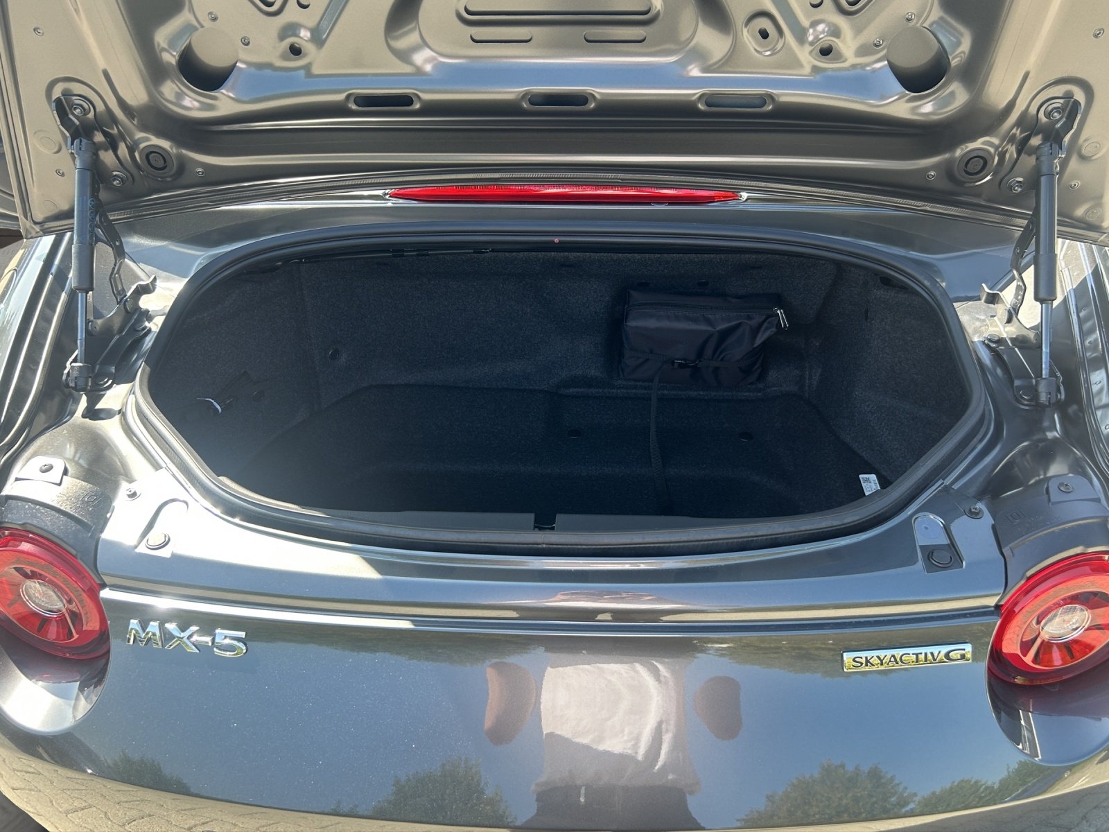 Bild 7 von Mazda MX-5 Roadster 1.5L 132PS 6-Gang RWD