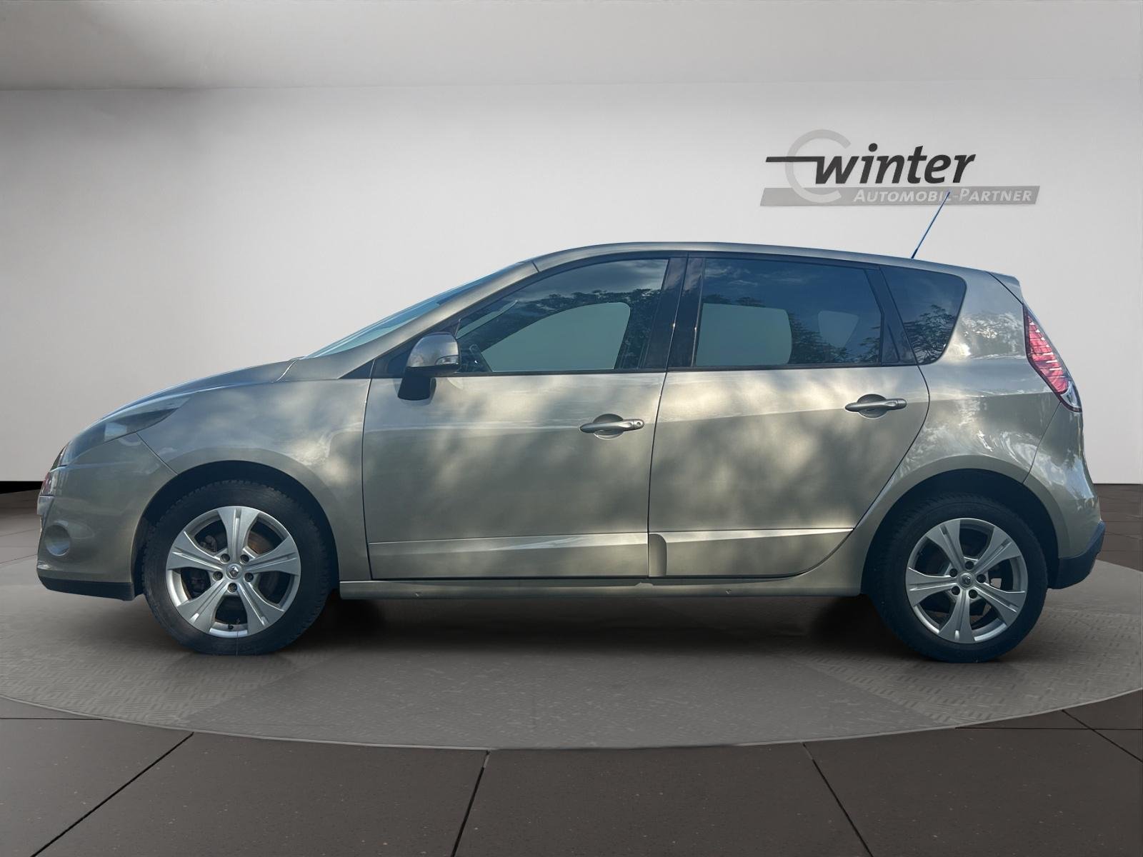Bild 3 von Renault Scenic Dynamique 1,6l 16V 110 PS