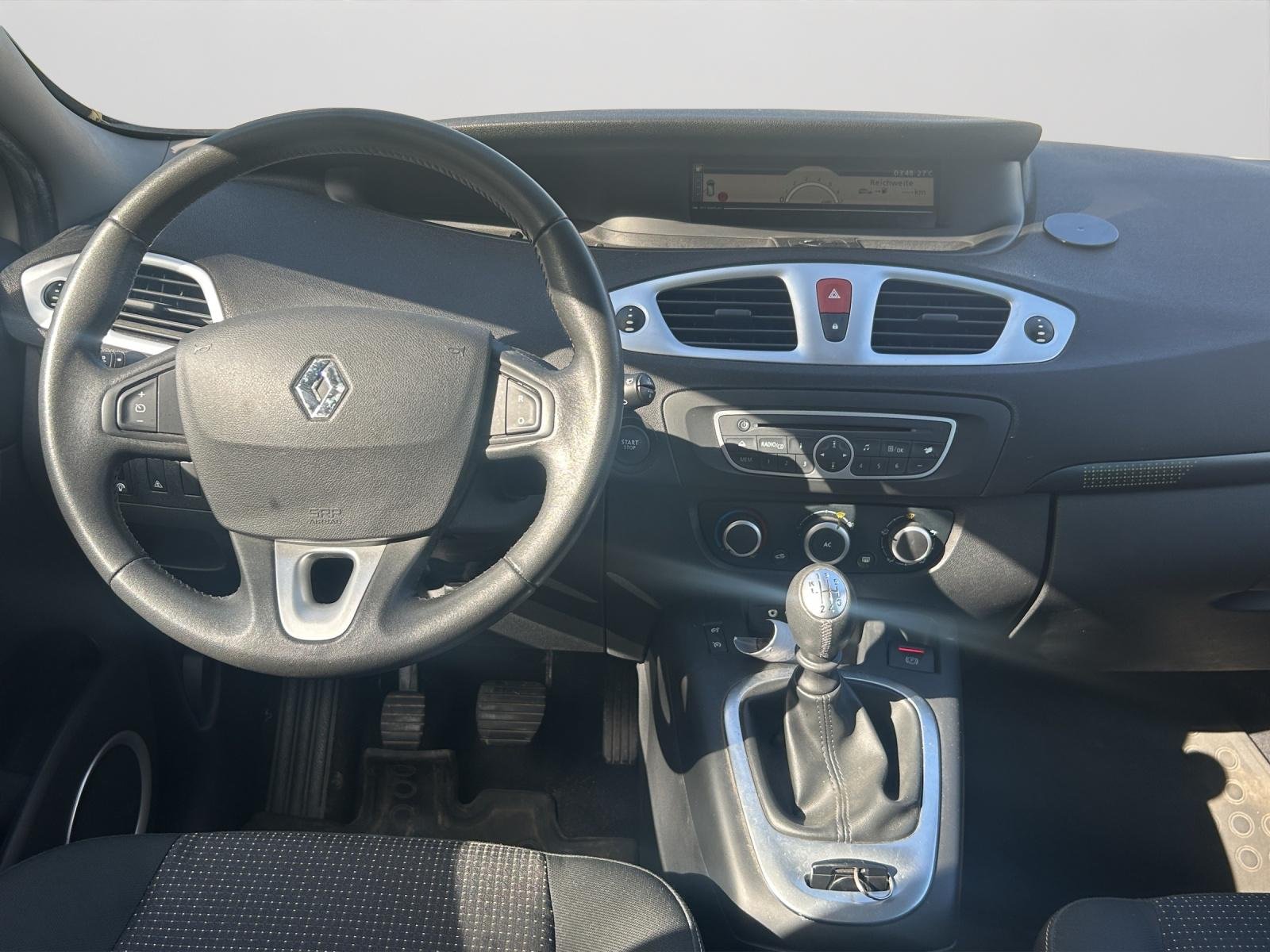 Bild 8 von Renault Scenic Dynamique 1,6l 16V 110 PS