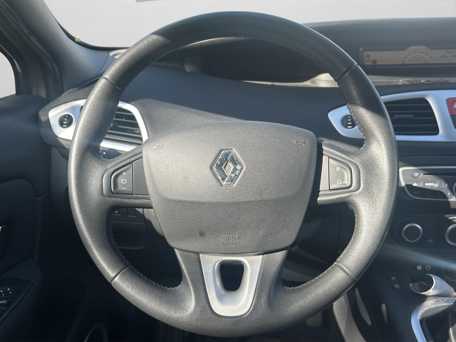 Bild 9 von Renault Scenic Dynamique 1,6l 16V 110 PS