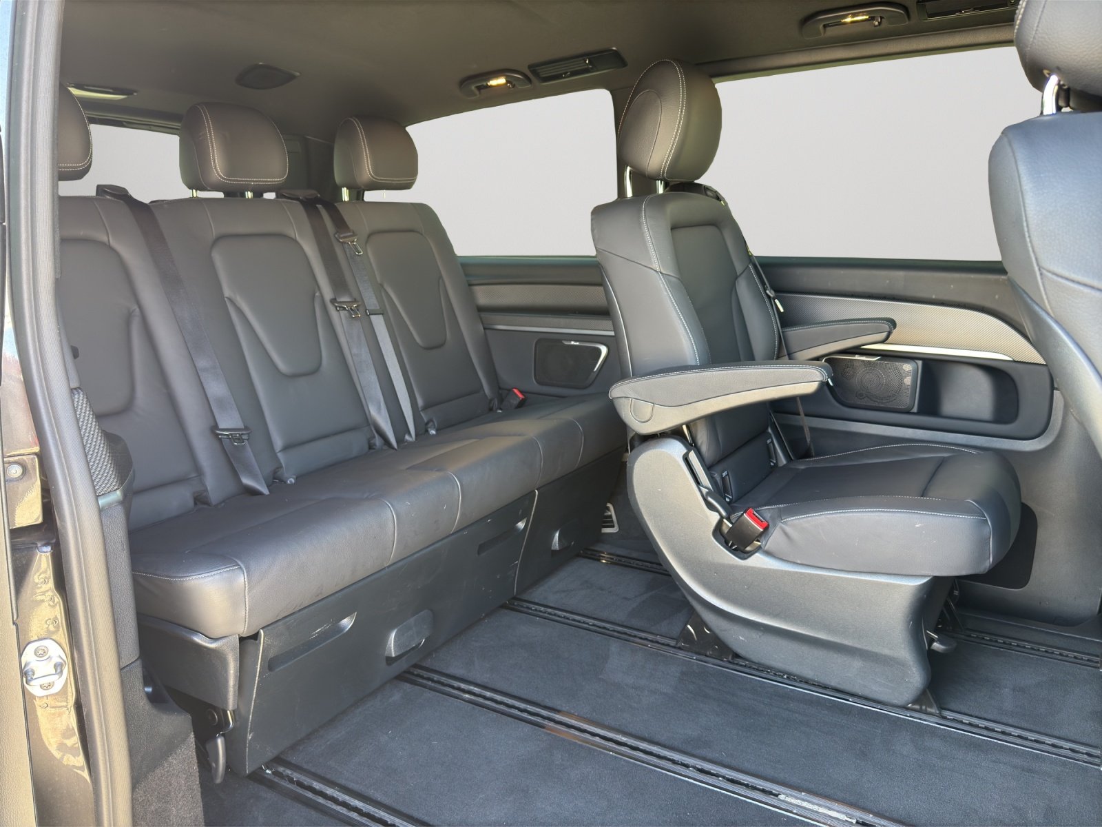 Bild 6 von Mercedes-Benz V 250 d Avantgarde