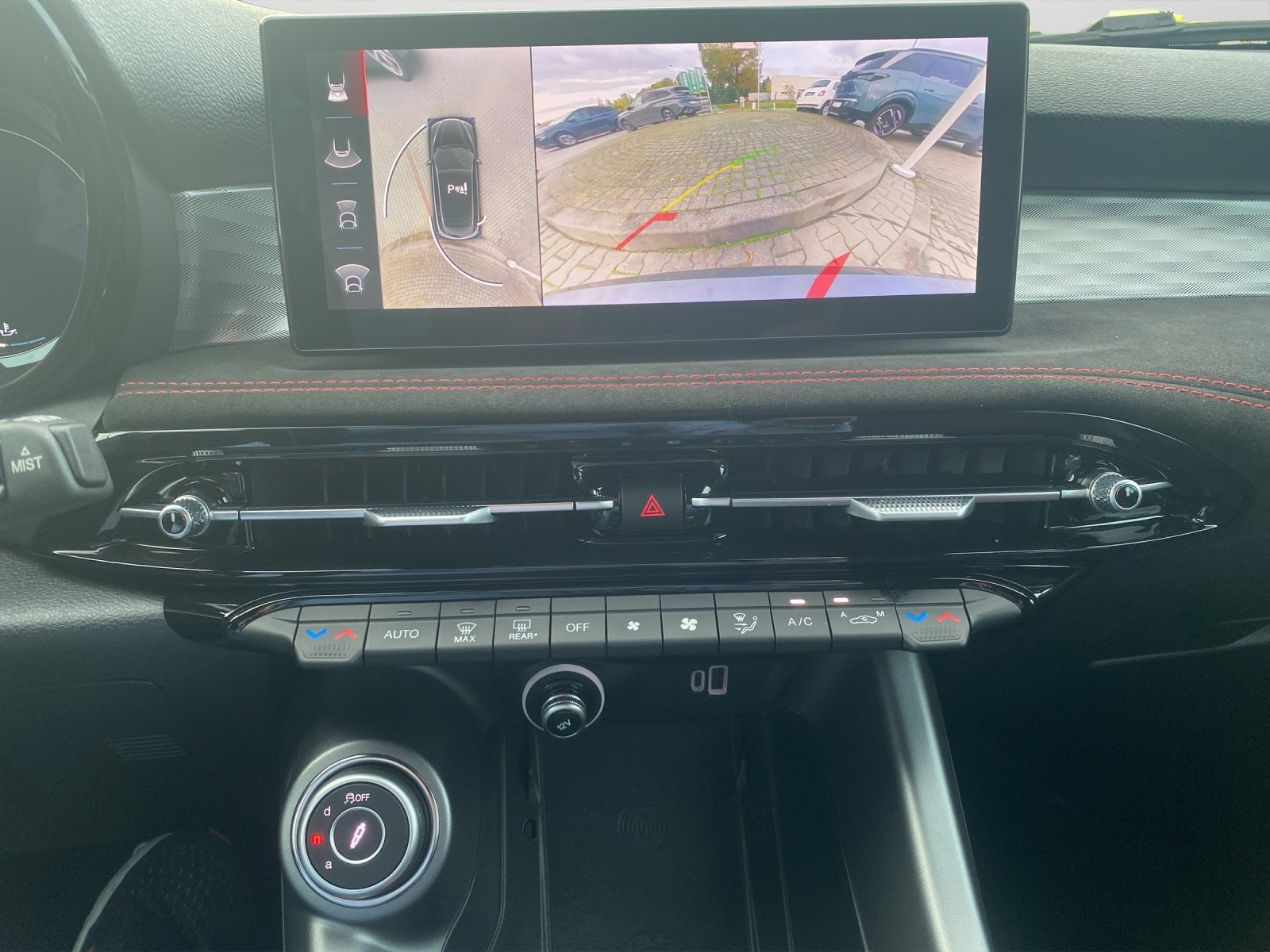 Bild 10 von Alfa Romeo ALFA TONALE MHEV 18KW (160PS) HYBRID 15KW