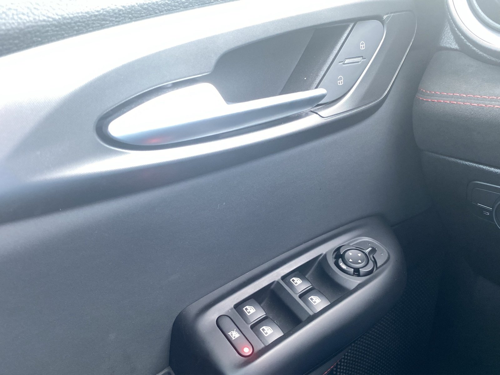 Bild 11 von Alfa Romeo ALFA TONALE MHEV 18KW (160PS) HYBRID 15KW