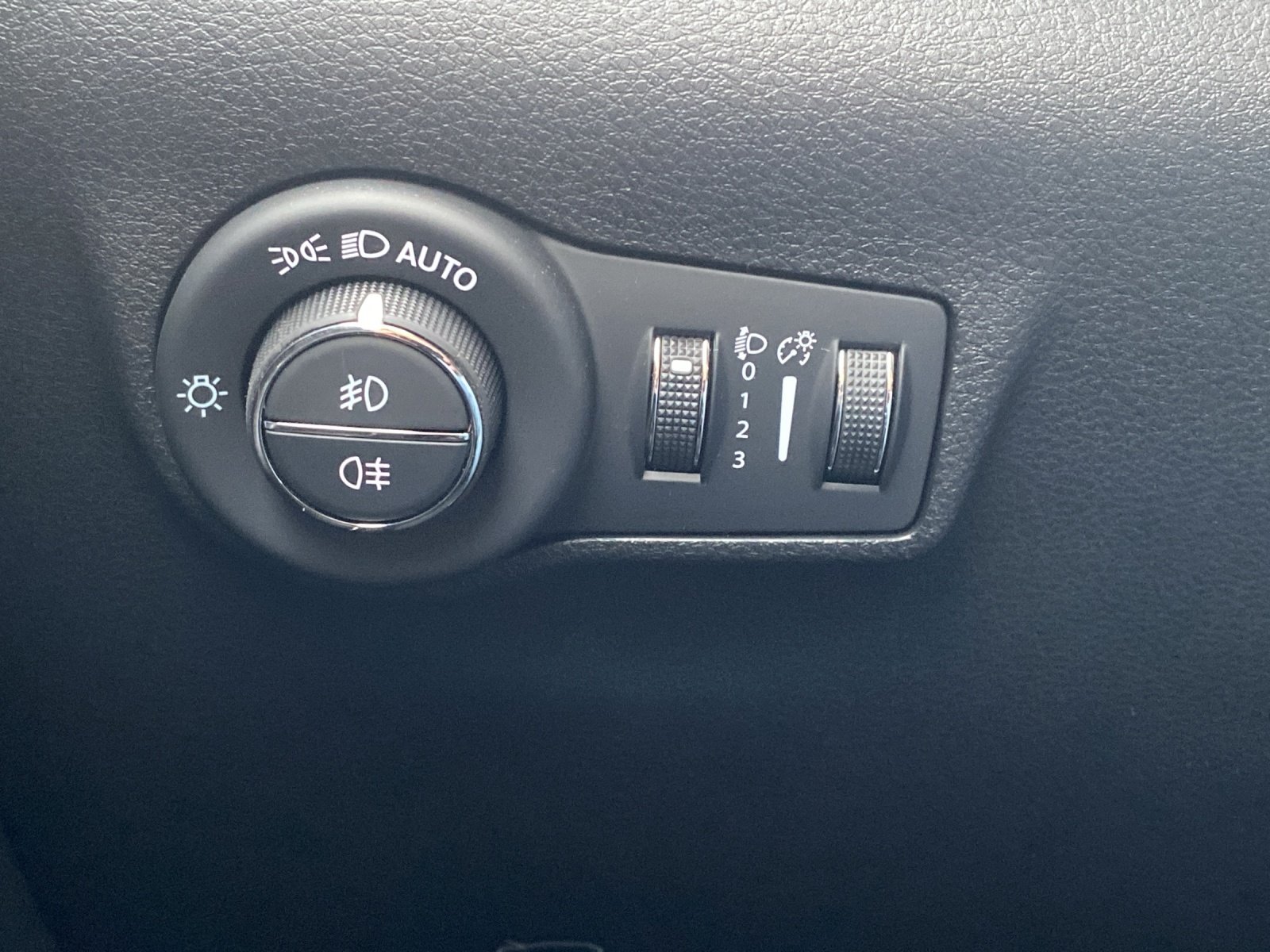 Bild 9 von Jeep E- MILD HYBRID