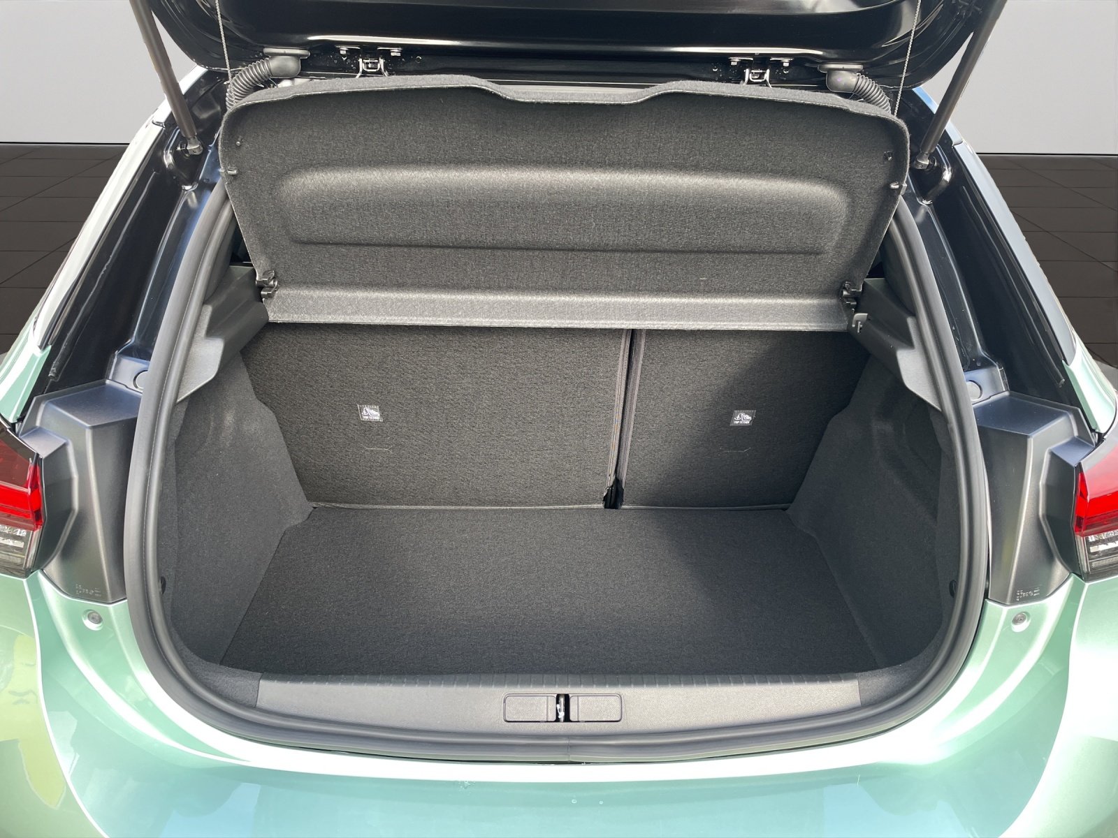 Bild 7 von Opel Corsa-F 1.2 Turbo Mild-Hybrid 48V YES