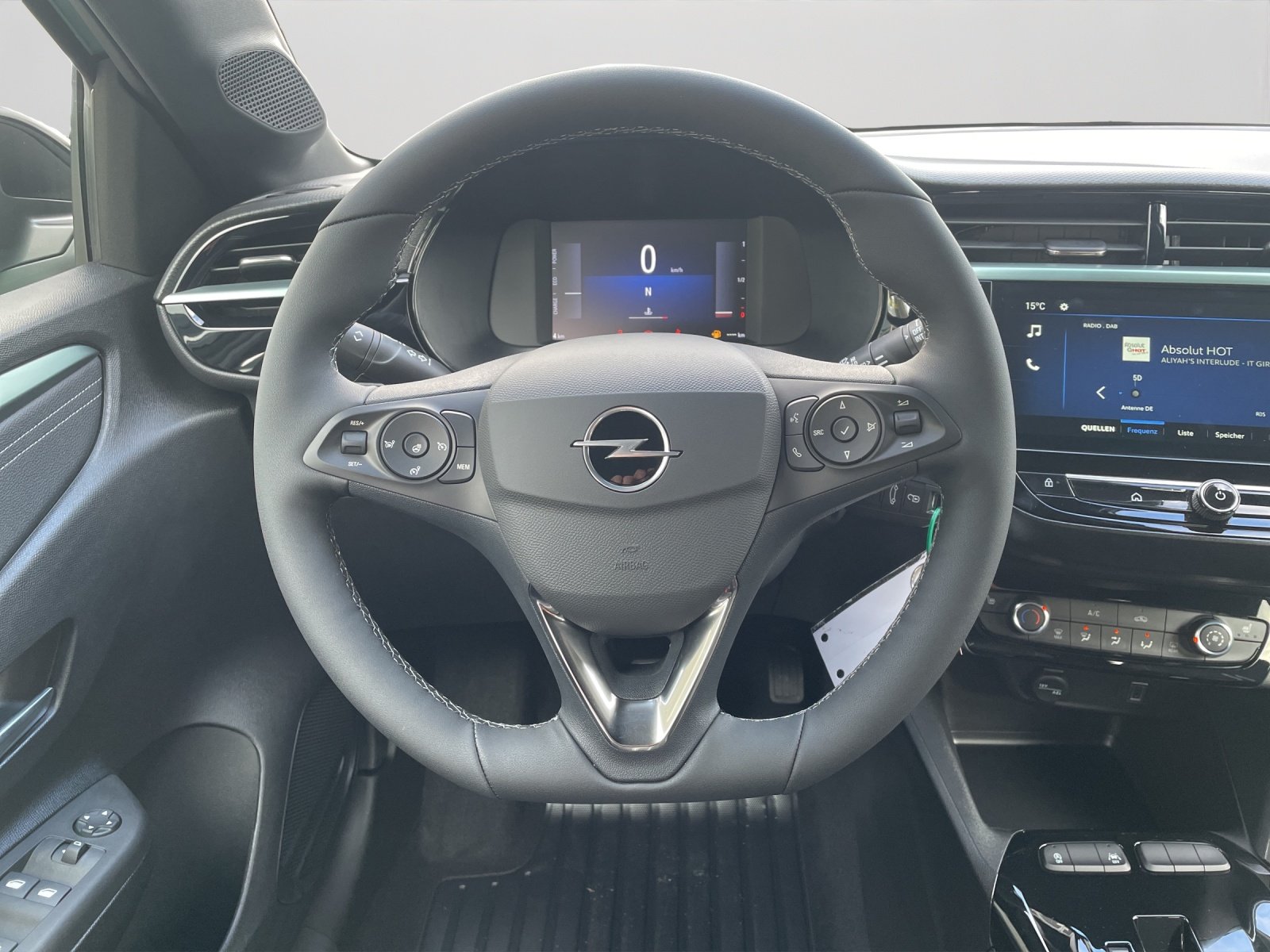 Bild 9 von Opel Corsa-F 1.2 Turbo Mild-Hybrid 48V YES