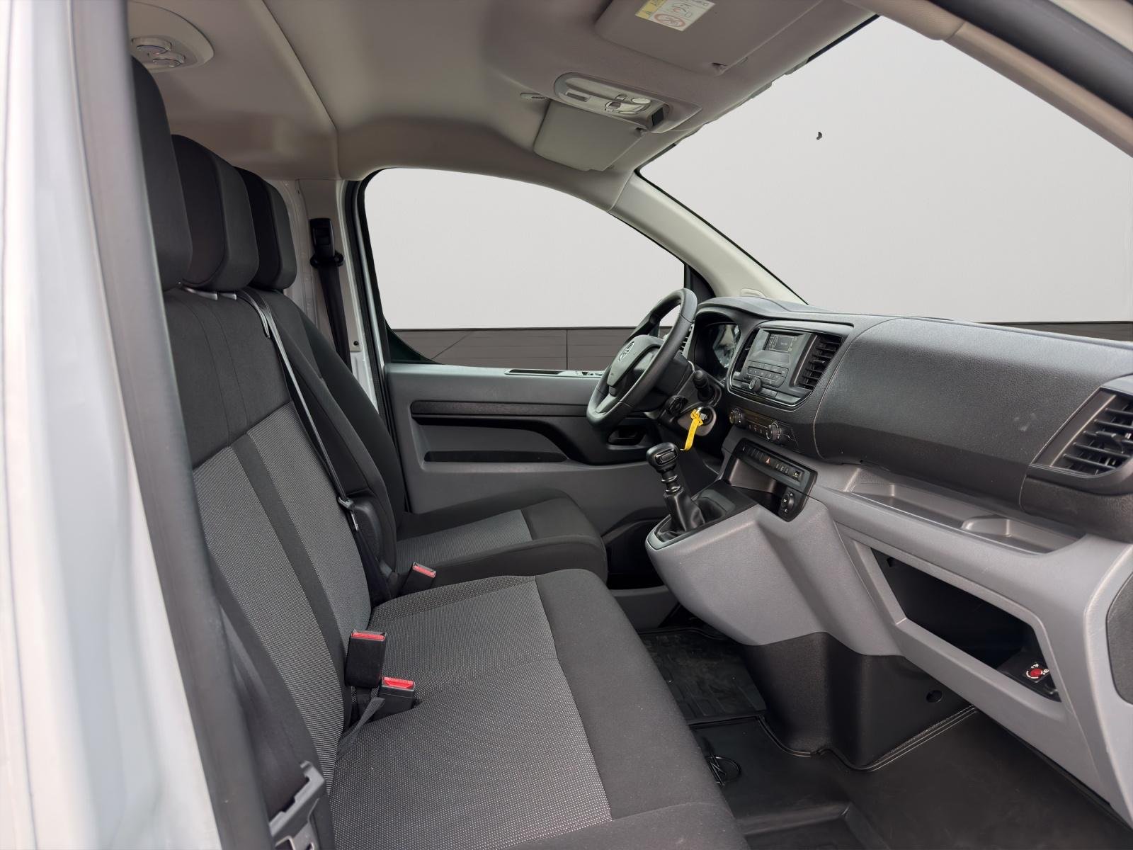 Bild 7 von Opel Vivaro 1,5D 6-Gang 120PS