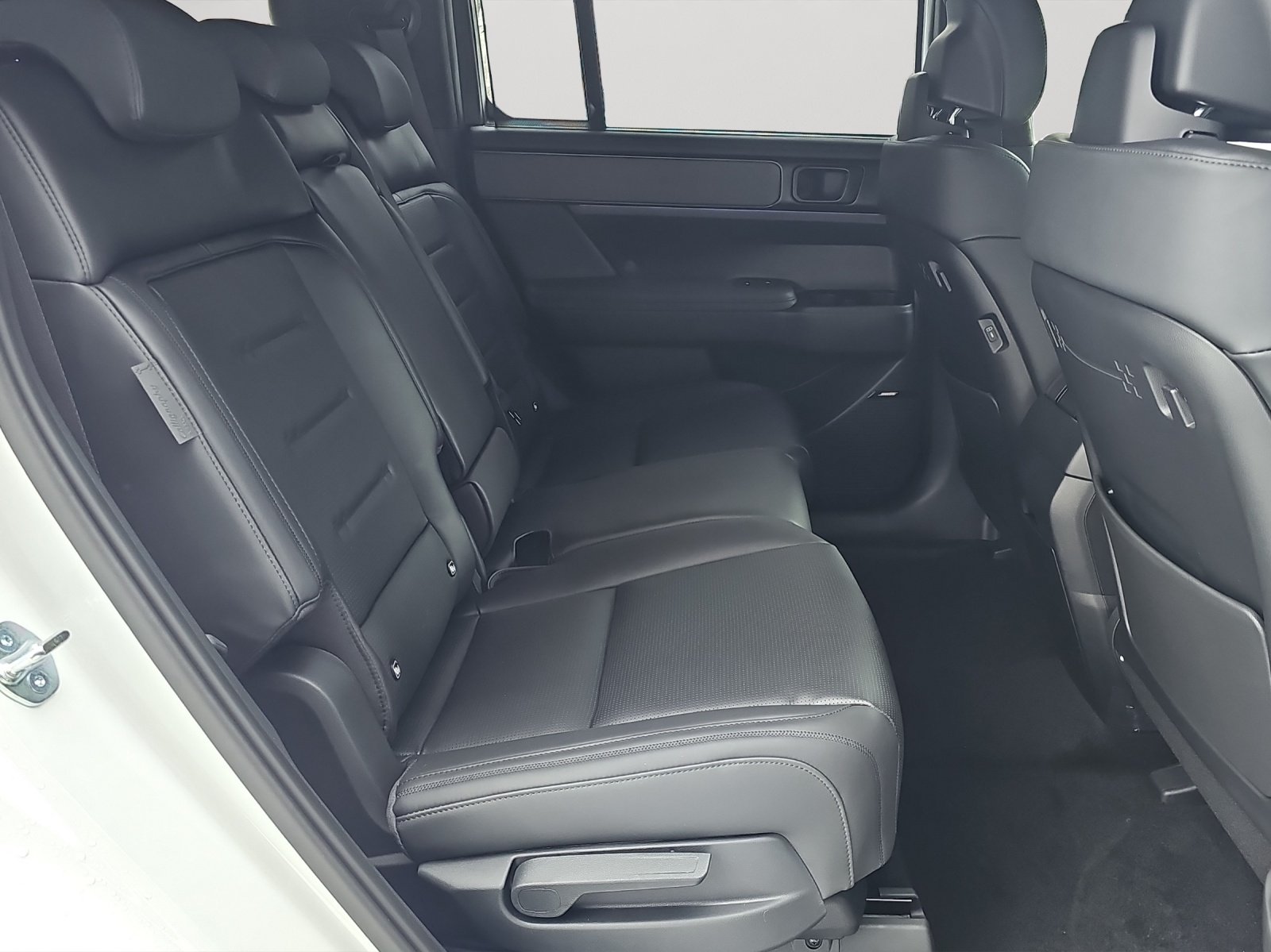 Bild 6 von Hyundai Santa Fe 1.6T-GDi 4WD Hybrid