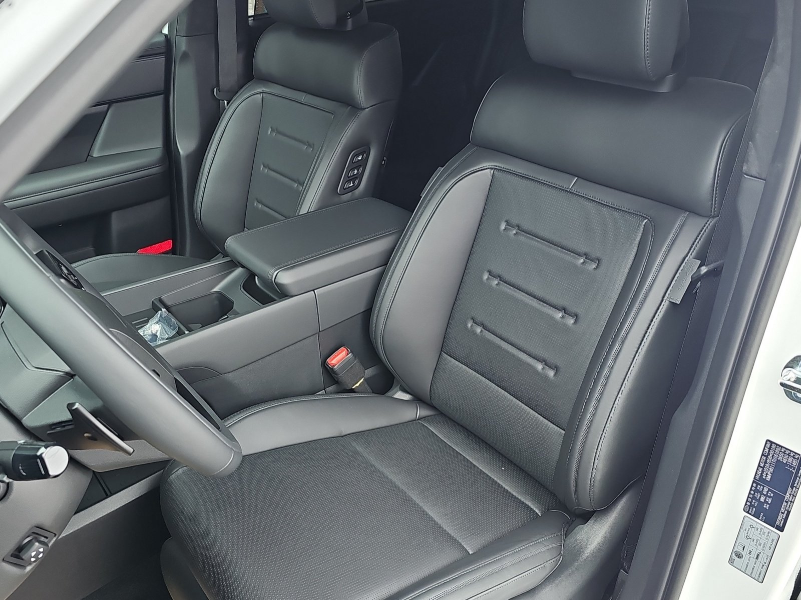 Bild 13 von Hyundai Santa Fe 1.6T-GDi 4WD Hybrid