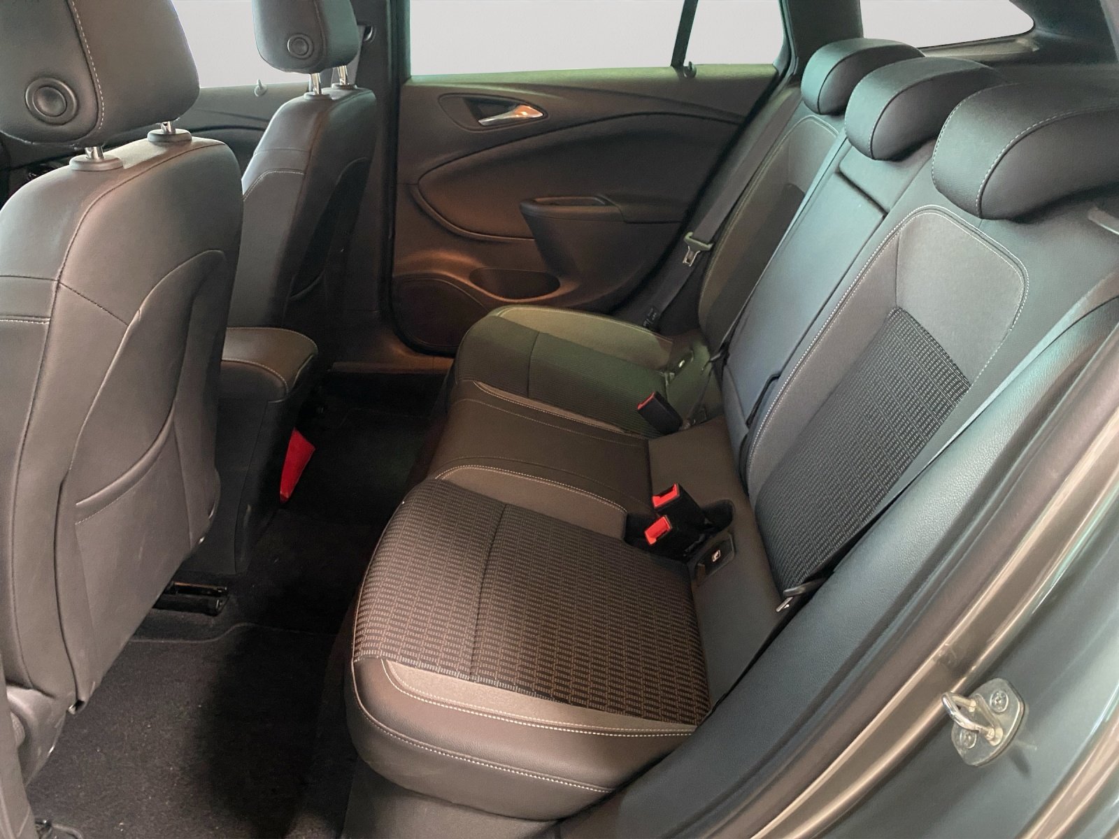 Bild 6 von Opel Astra Sports Tourer 1.2 DIT, 96 kW (130 PS)