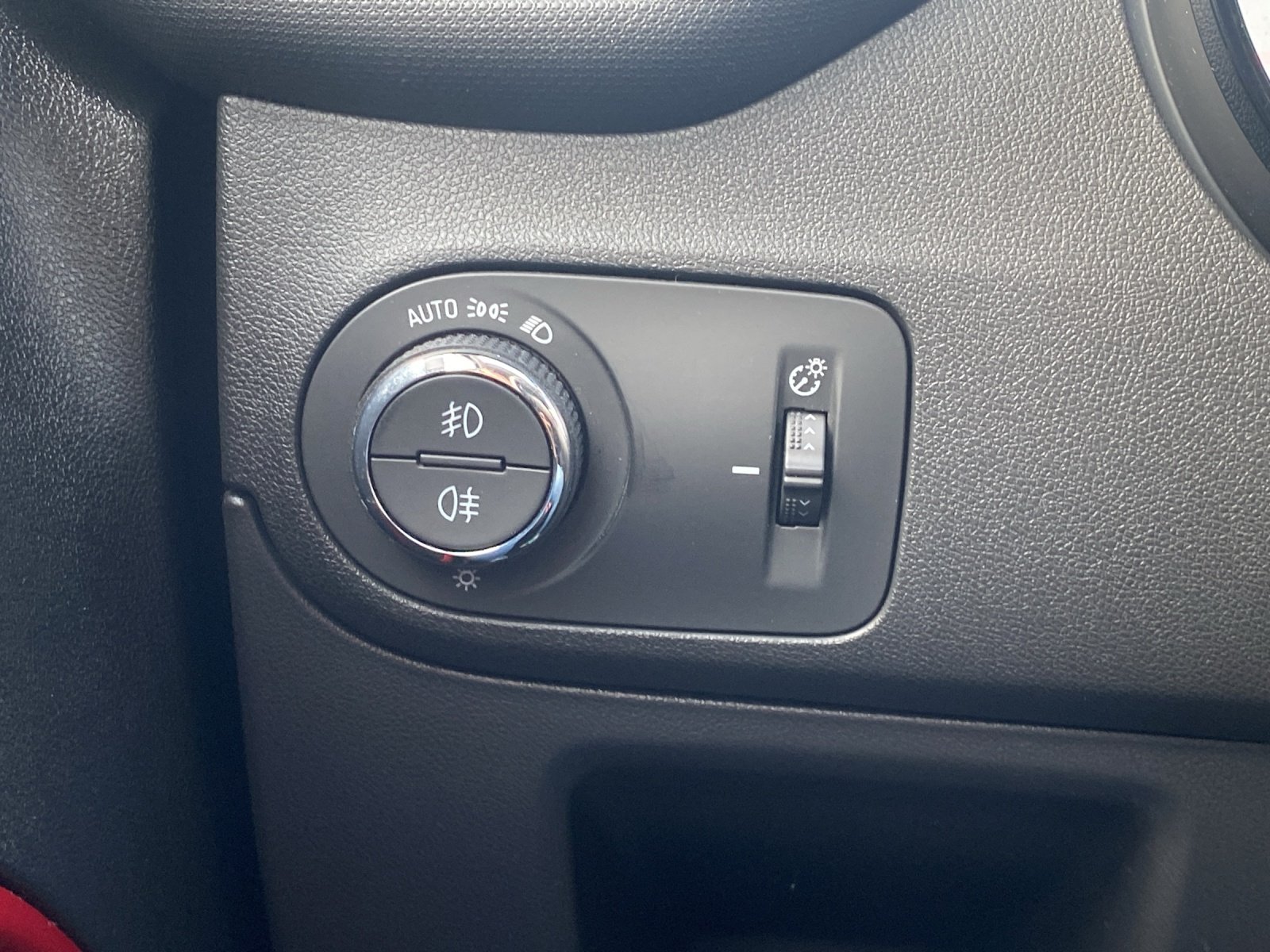 Bild 9 von Opel Crossland 1.2 Turbo