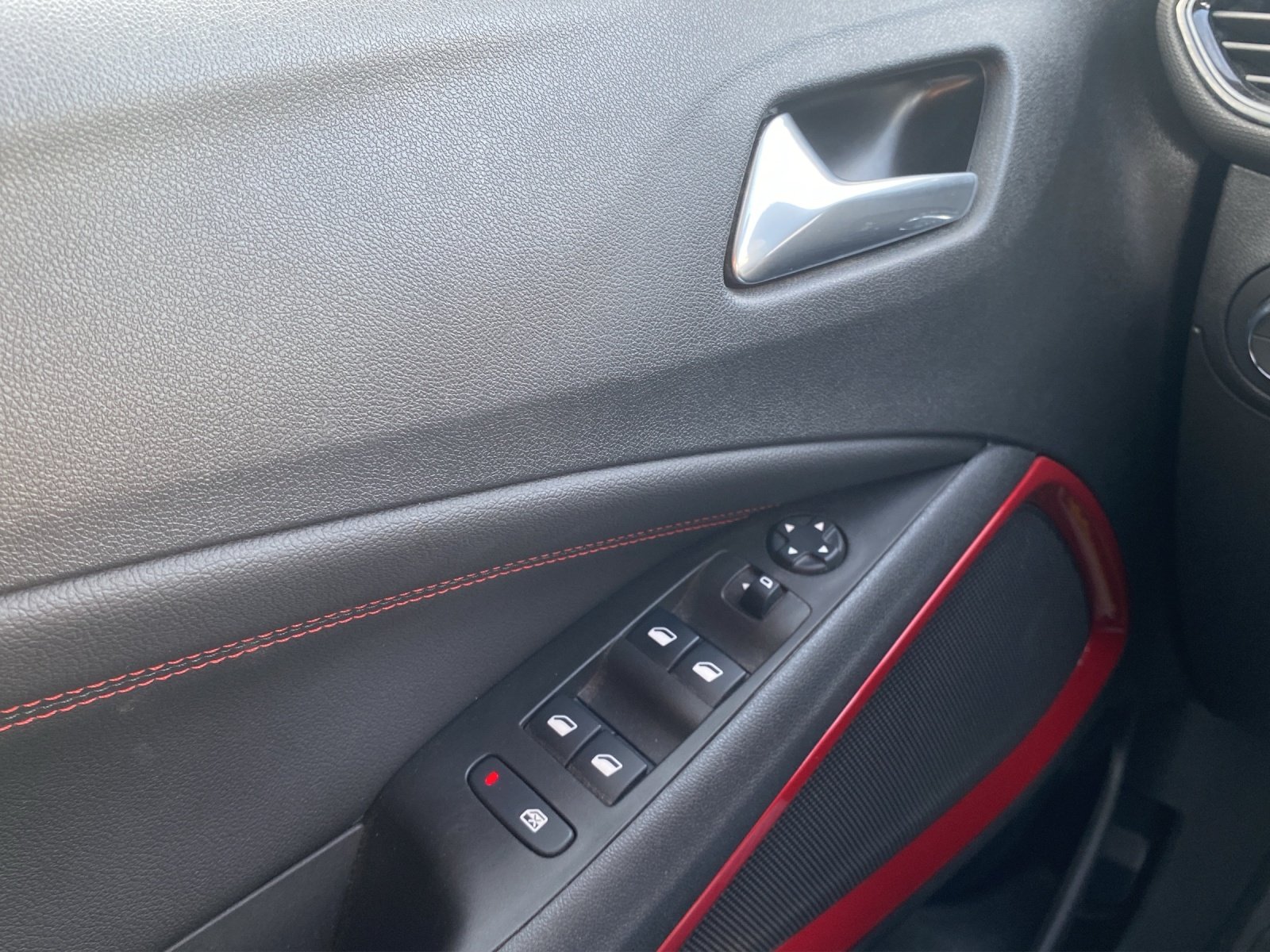 Bild 11 von Opel Crossland 1.2 Turbo