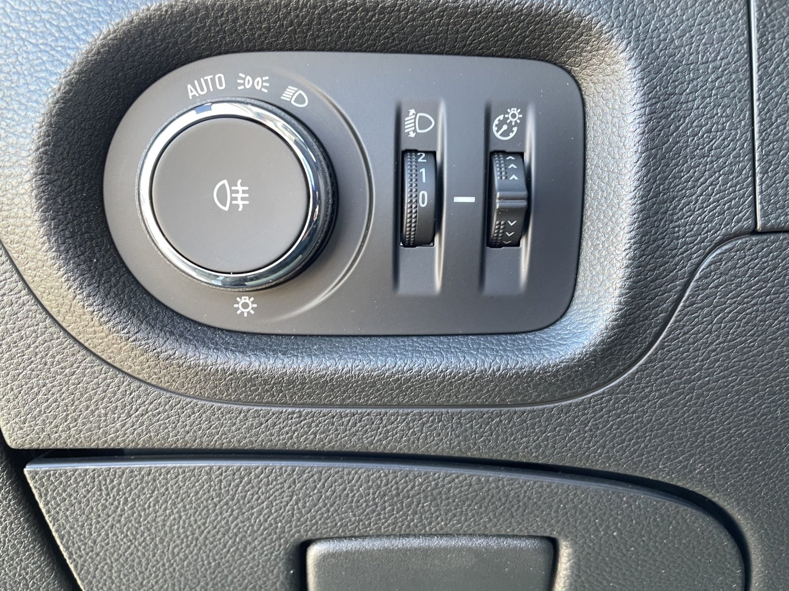 Bild 13 von Opel Astra 5-TÃ¼rer Edition  1.2 DIT