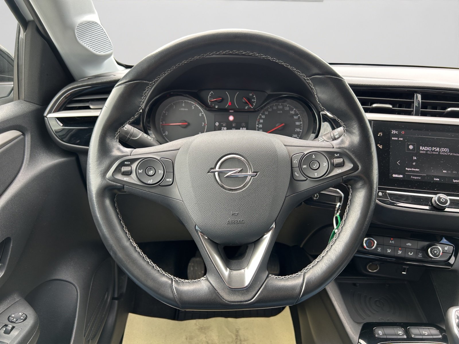 Bild 9 von Opel Corsa F 1.2