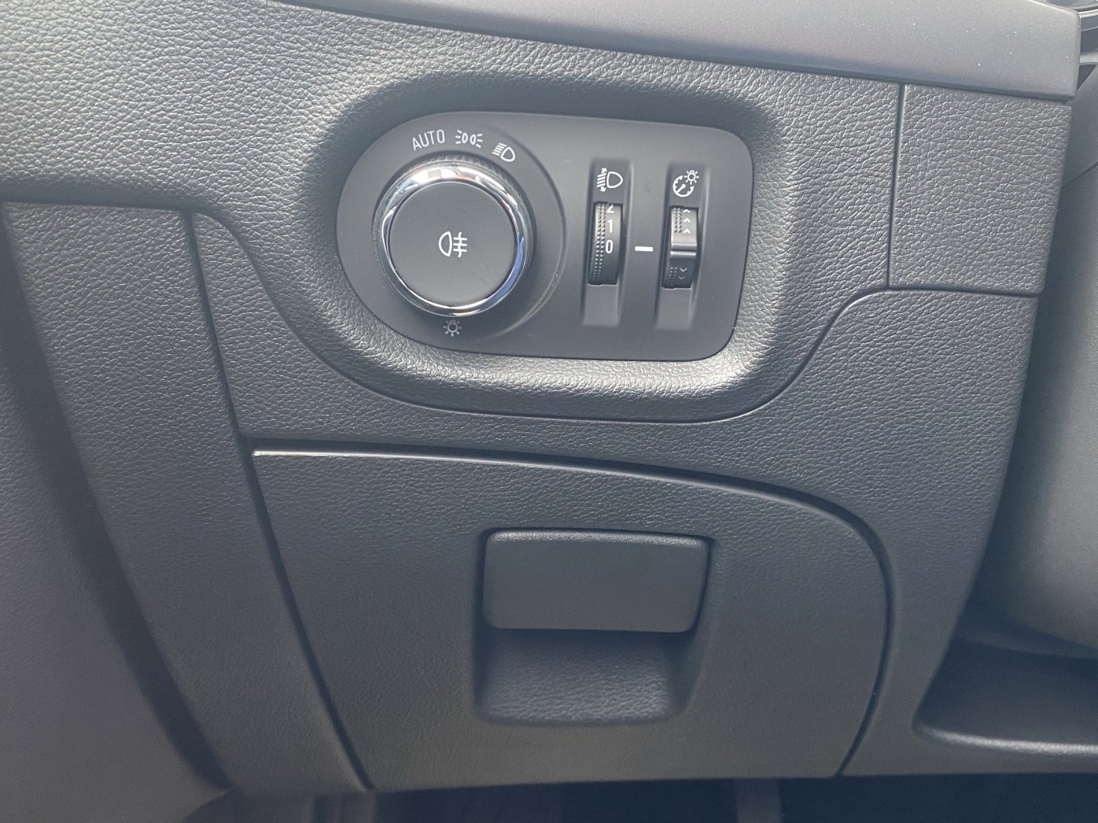 Bild 9 von Opel Astra 5-Türer 12 Direct Injection Turbo