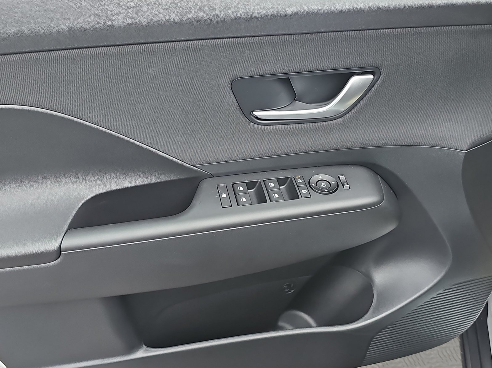 Bild 11 von Hyundai Kona  1.6 GDi Hybrid