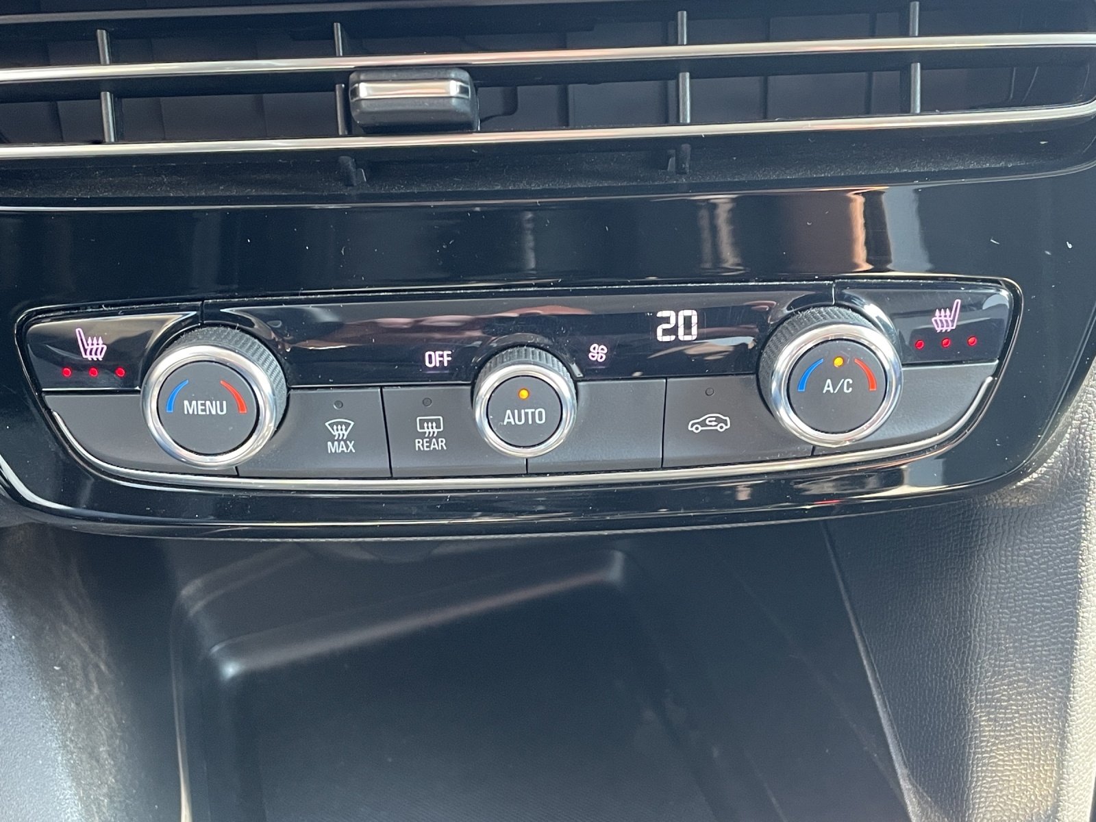 Bild 13 von Opel Mokka-e Elegance