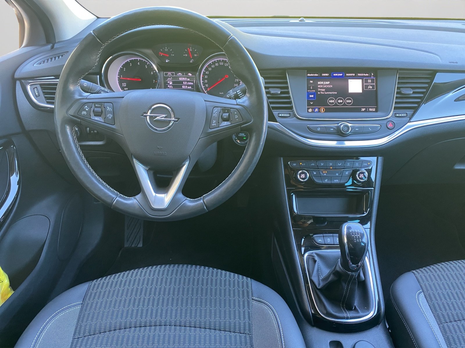 Bild 8 von Opel Astra Sports Tourer 12 Direct Injection Turbo