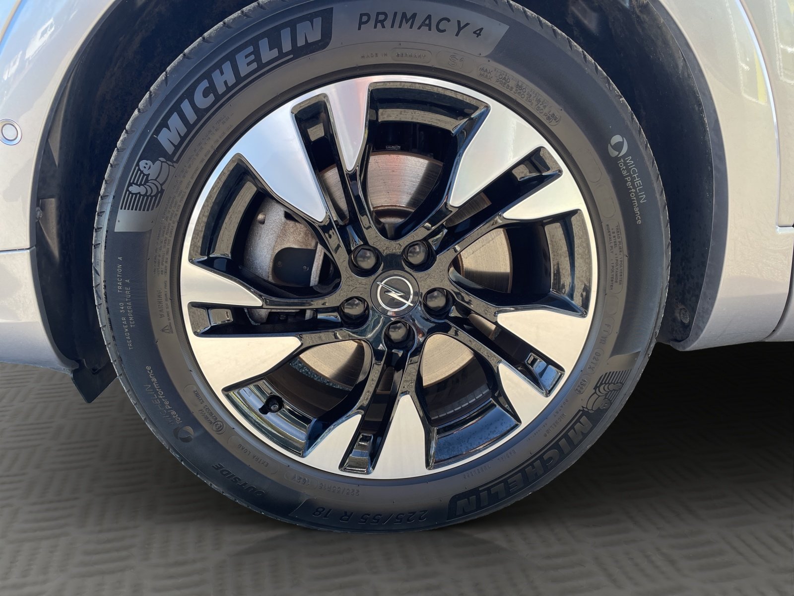 Bild 4 von Opel Grandland 1.6 Turbo Plug-In-Hybrid Ultimate