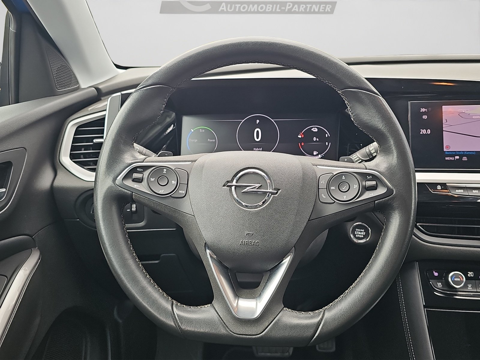 Bild 9 von Opel Grandland X 1.6 Turbo Hybrid