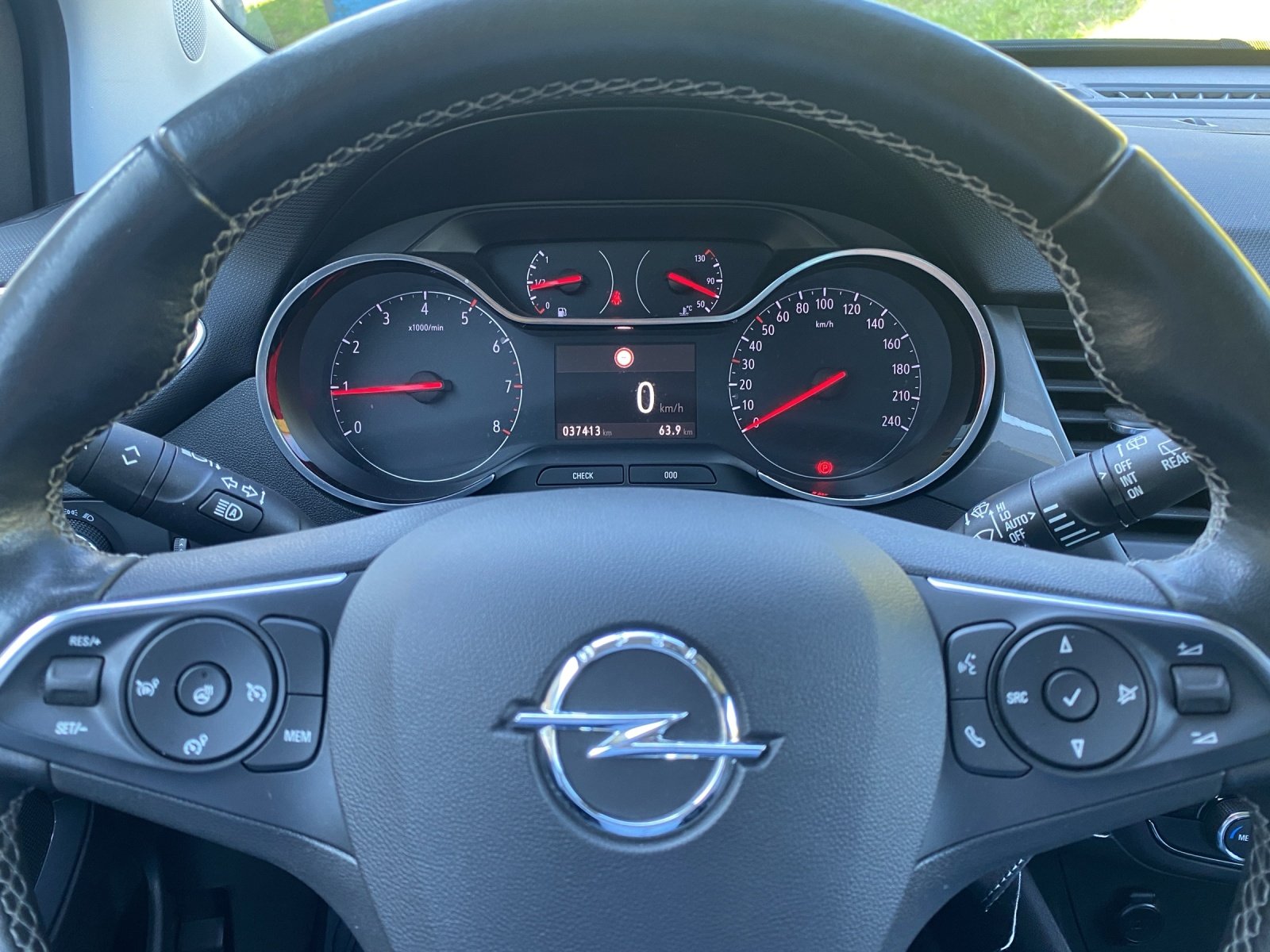 Bild 13 von Opel Crossland  Elegance 12 DIT LED/STANDHEIZUNG