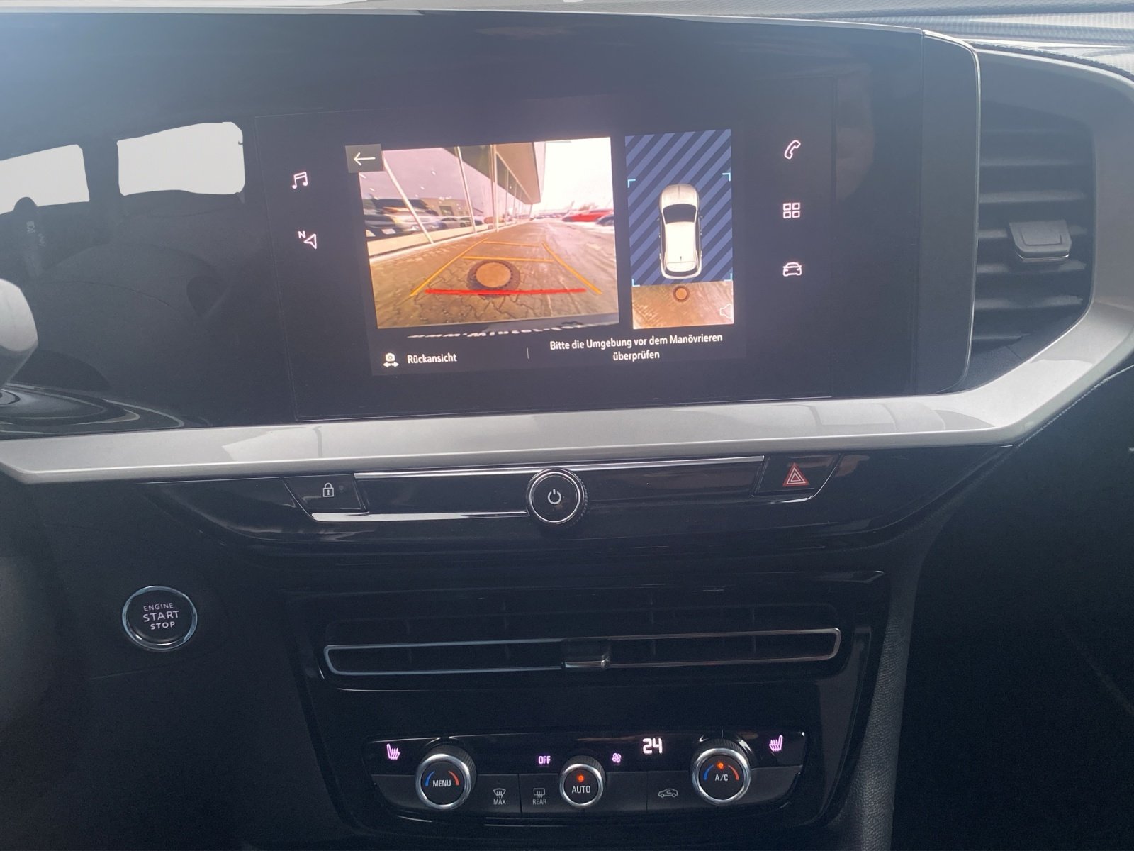 Bild 10 von Opel Mokka-e