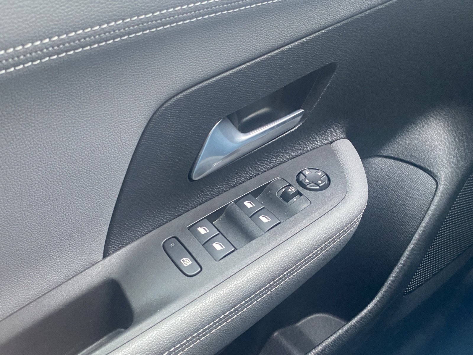 Bild 11 von Opel Mokka-e