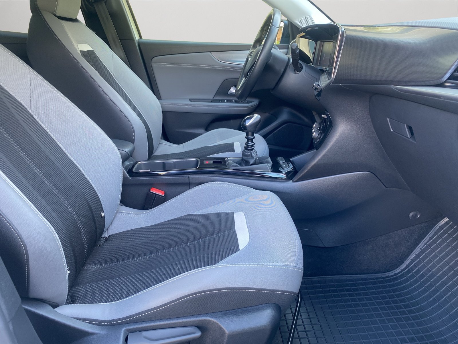Bild 7 von Opel Mokka Elegance 1.2 DIT 96 kW (130 PS)