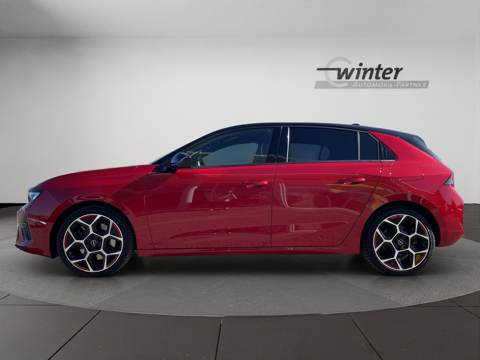 Bild 2 von Opel Astra-L  1.6 Turbo Plugin Hybrid GS Line