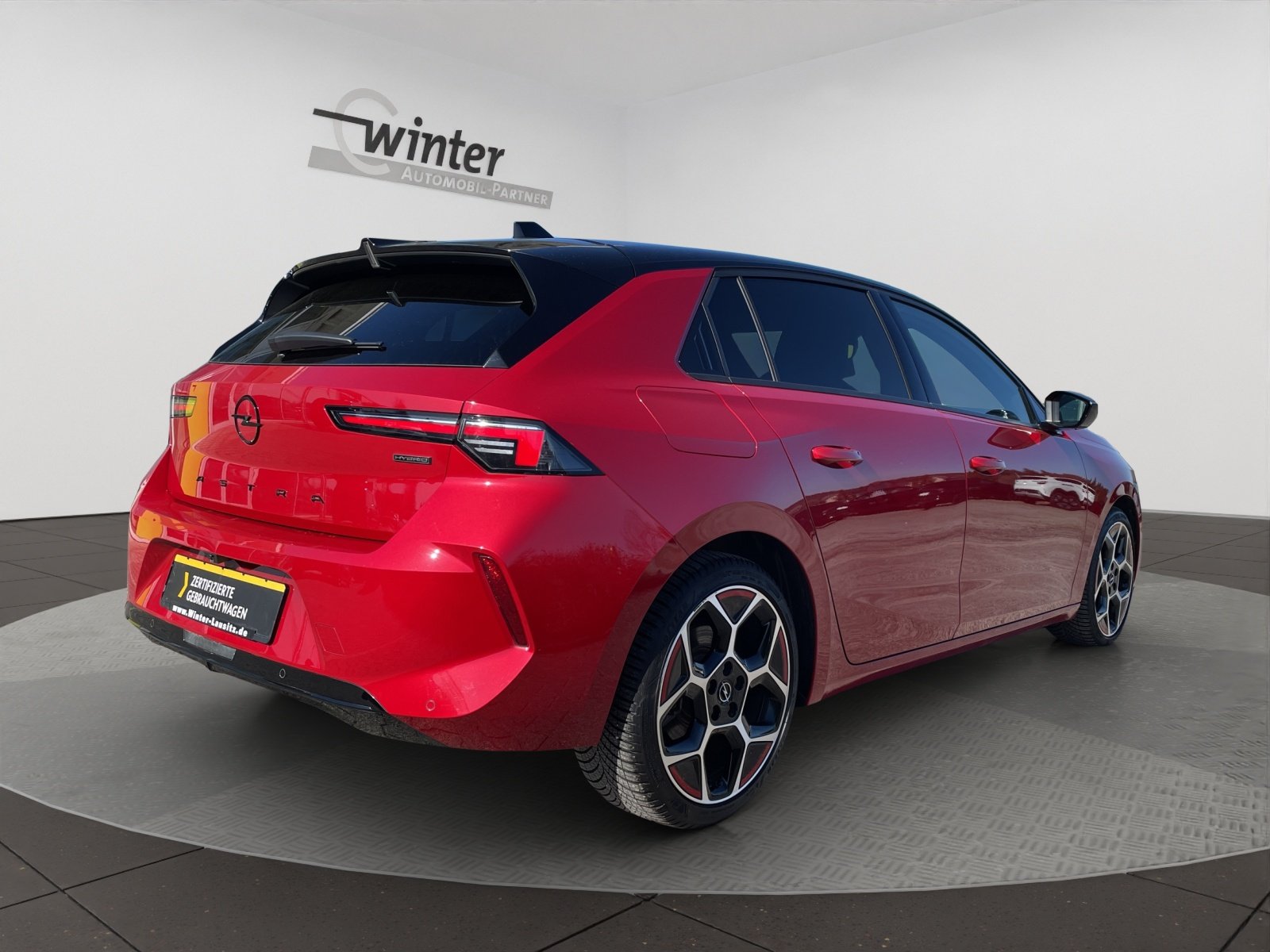 Bild 3 von Opel Astra-L  1.6 Turbo Plugin Hybrid GS Line