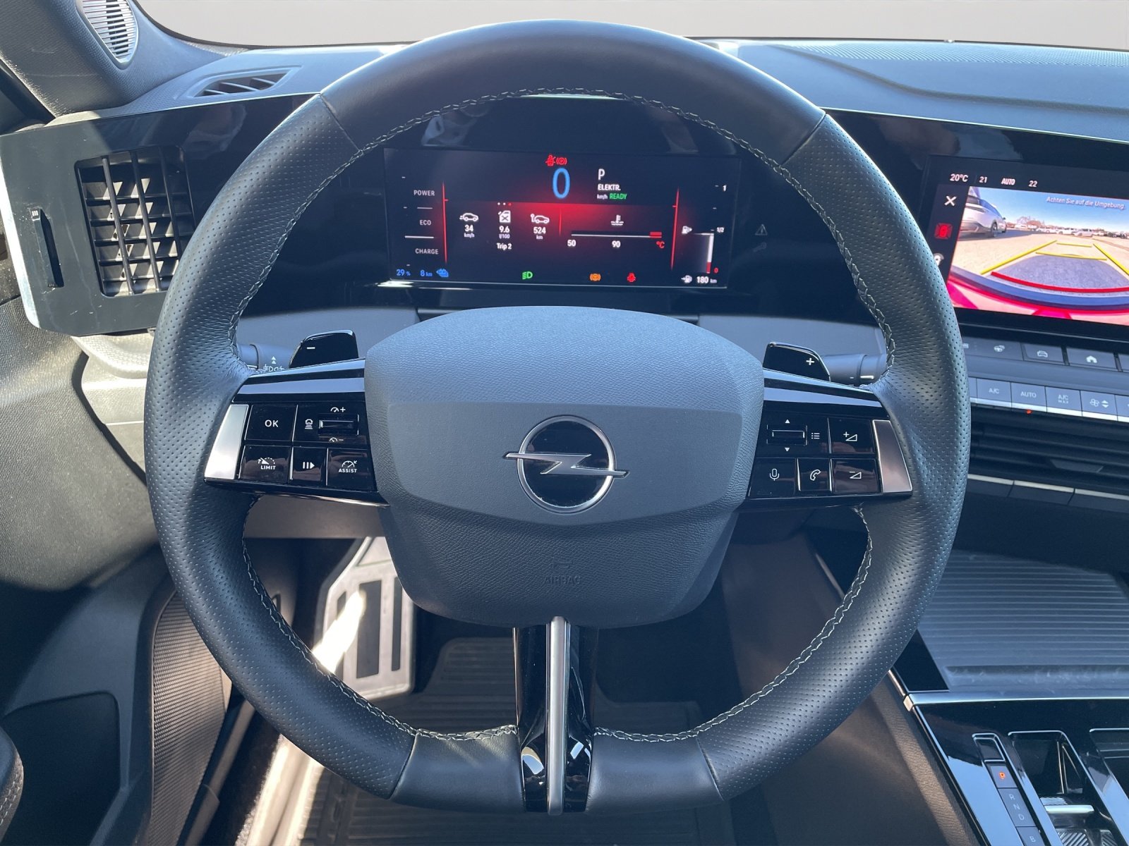 Bild 9 von Opel Astra-L  1.6 Turbo Plugin Hybrid GS Line