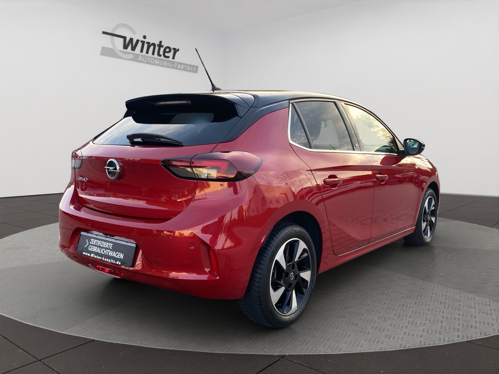 Bild 3 von Opel Corsa-e Elegance, Elektromotor 100 kW (136 PS)