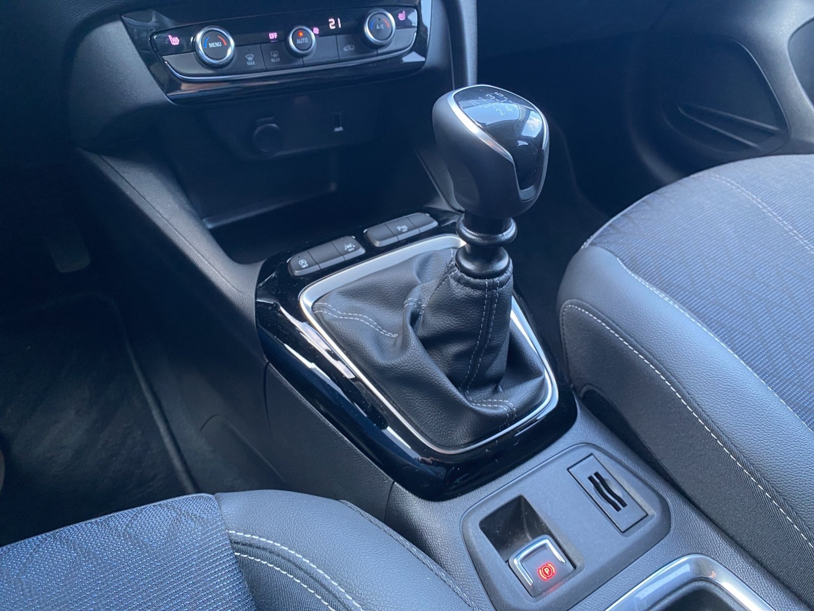 Bild 12 von Opel Corsa Elegance 1.2 Turbo, 74kW (100PS)
