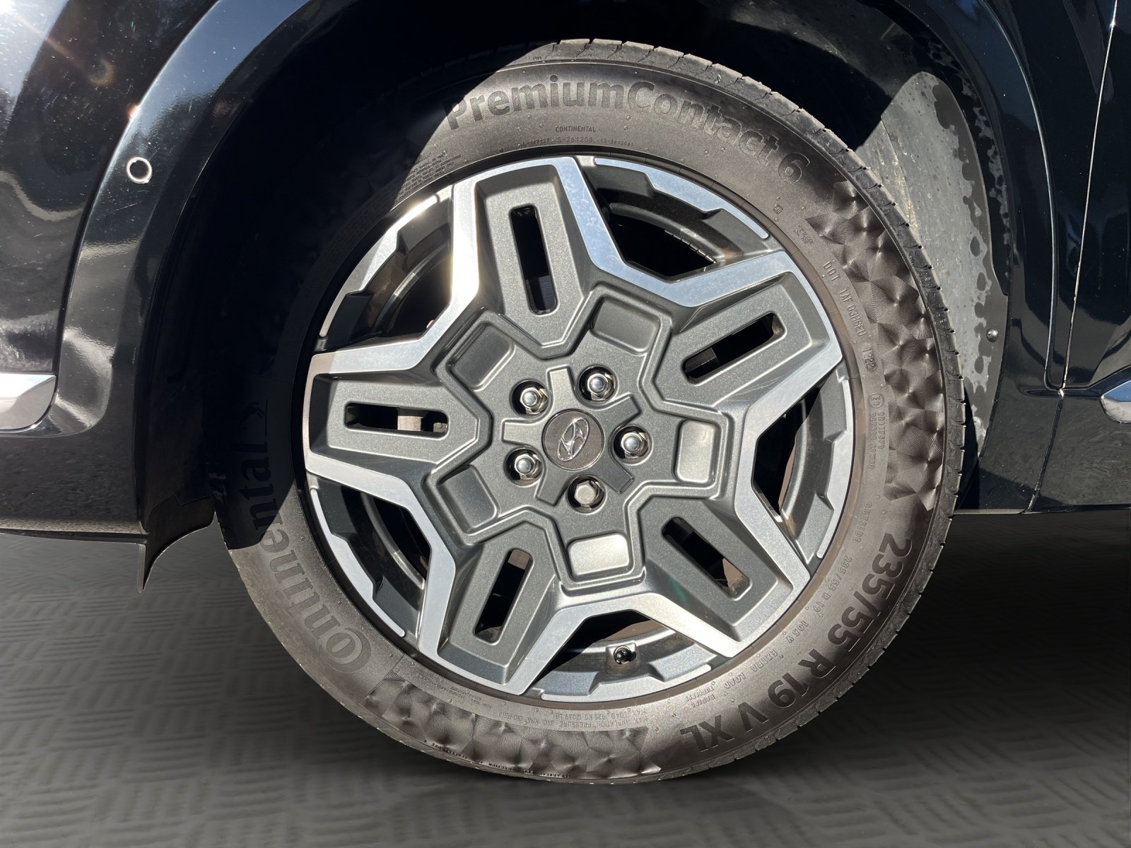Bild 2 von Hyundai Santa Fe 1.6 T-GDI PLUG-IN HYBRID SIGNATURE