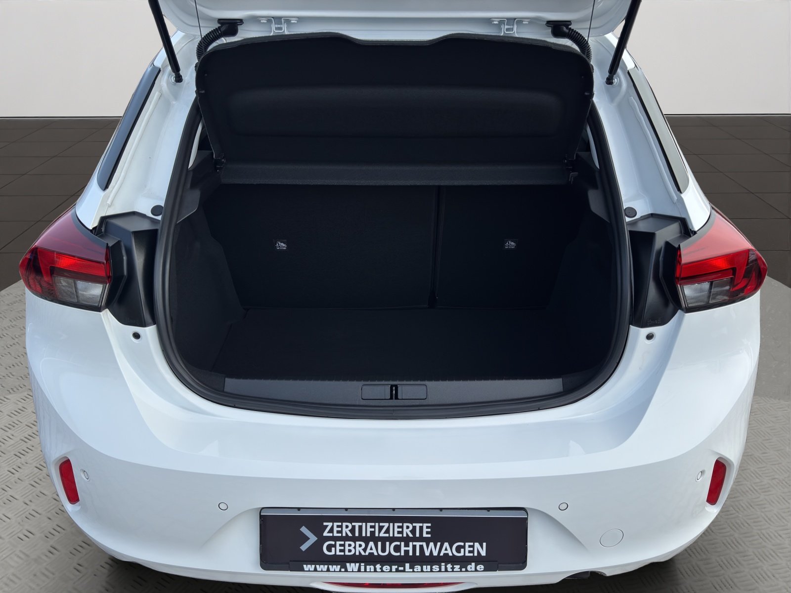 Bild 4 von Opel Corsa Edition 1.2 5-Gang Manuell