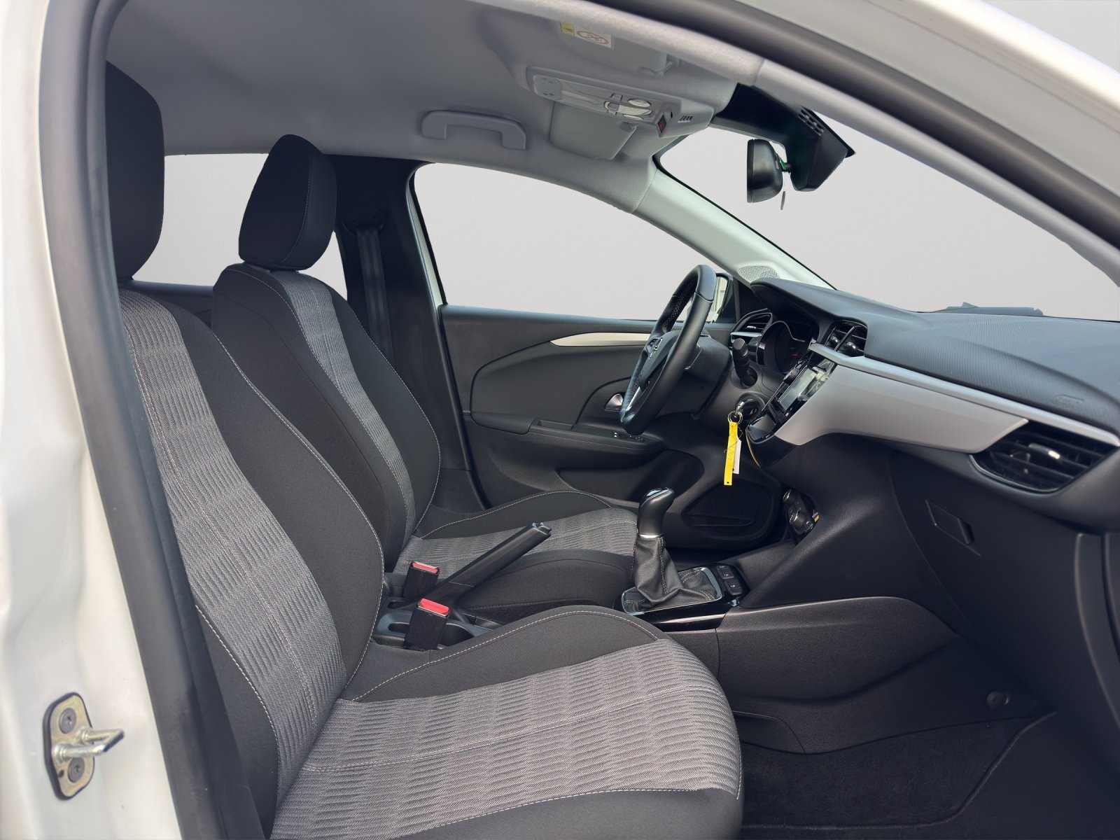 Bild 7 von Opel Corsa Edition 1.2 5-Gang Manuell