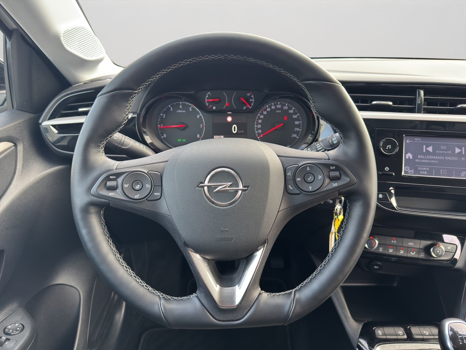 Bild 9 von Opel Corsa Edition 1.2 5-Gang Manuell