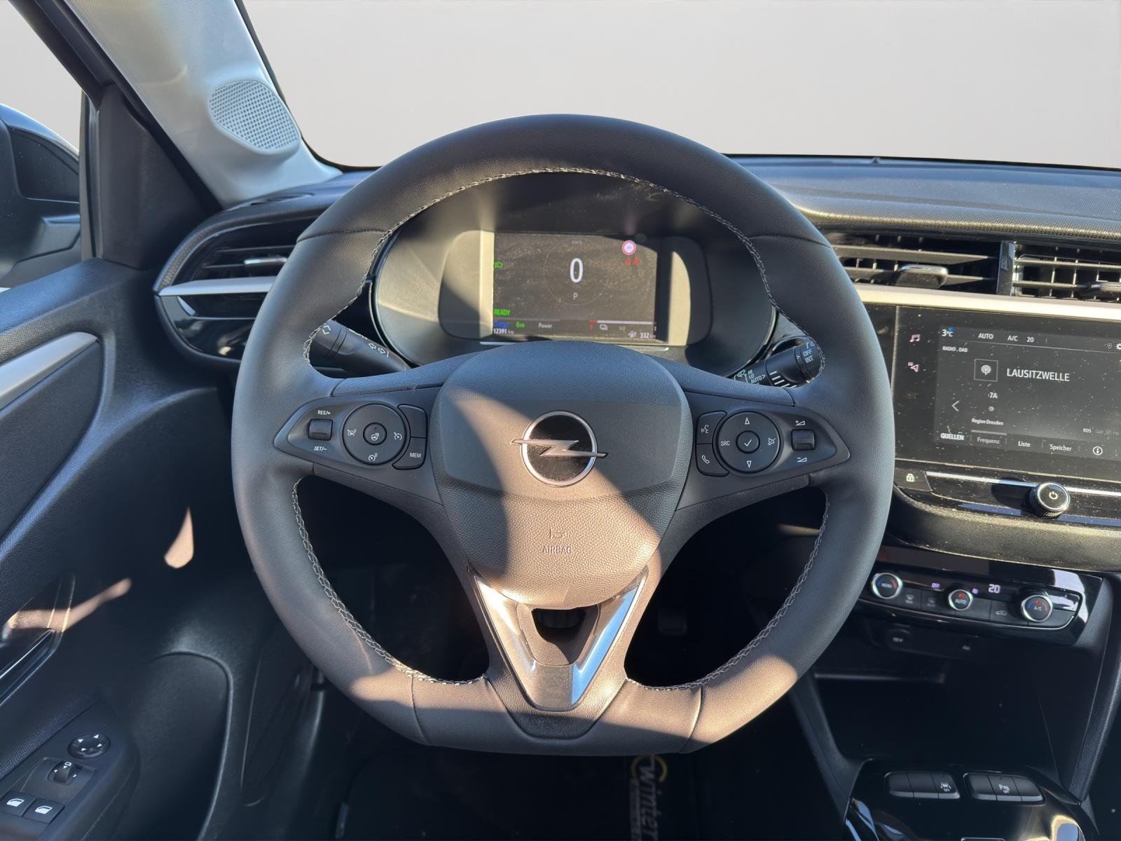 Bild 9 von Opel Corsa E 136PS Edition