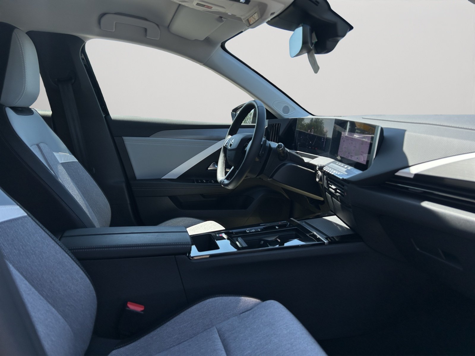 Bild 7 von Opel Astra 5-Türer Elegance 12Turbo