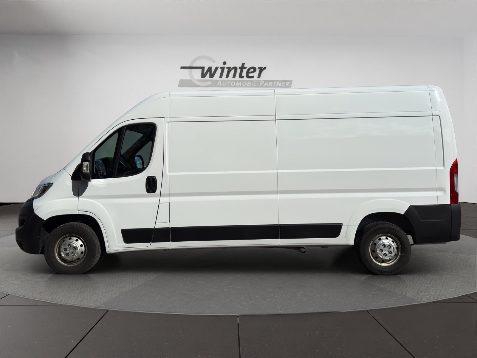 Bild 2 von Opel Movano Cargo L3H2  2.2l BlueHDI Edition