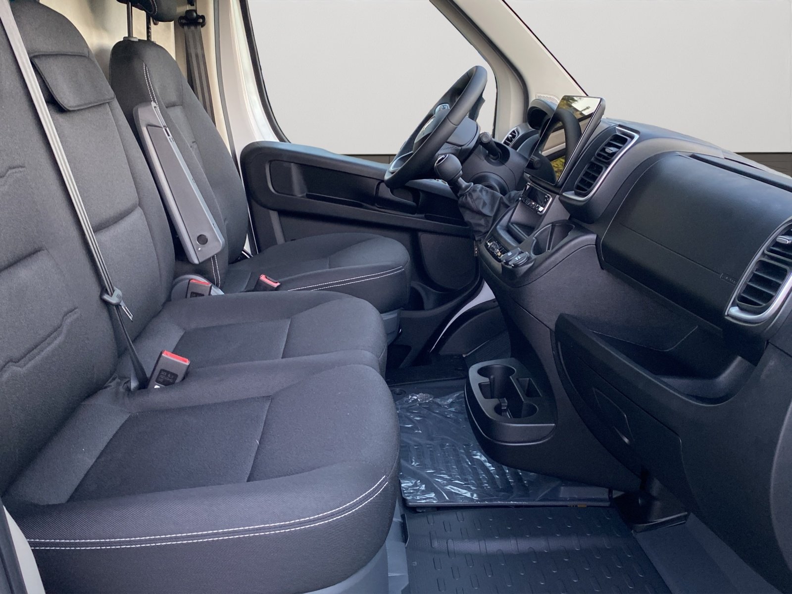 Bild 5 von Opel Movano Cargo L3H2  2.2 BlueHDi EDITION LED/DAB+/KAMERA