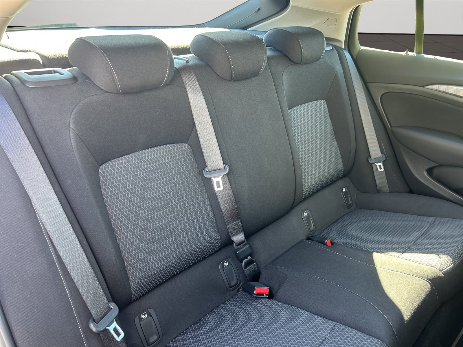 Bild 6 von Opel Insignia 1.5 D GS Business Edition