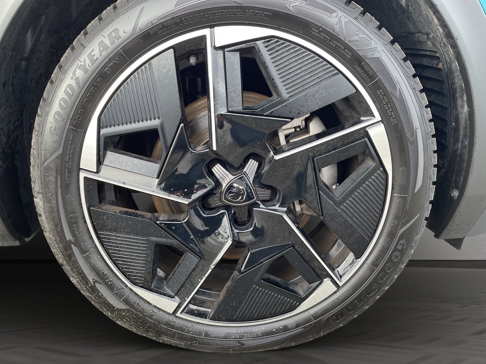 Bild 5 von Peugeot 408 GT Plug-In-Hybrid AT8